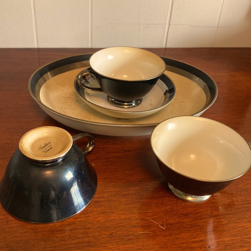 Sears Gemini Tradition Fine China Set of 52